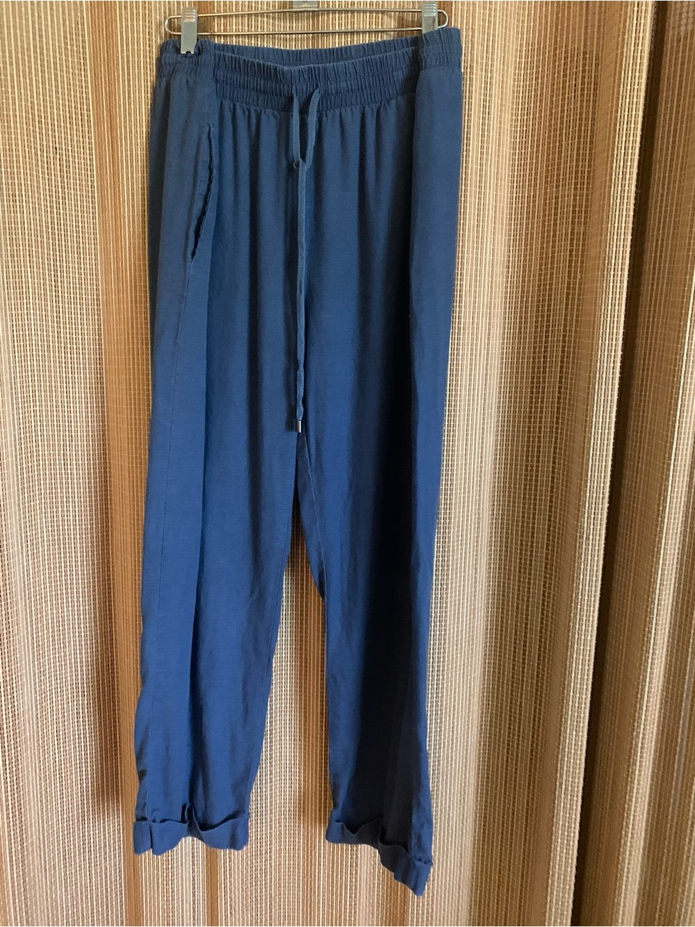 Linen Blend Cable & Gauge Navy Pants
Size L